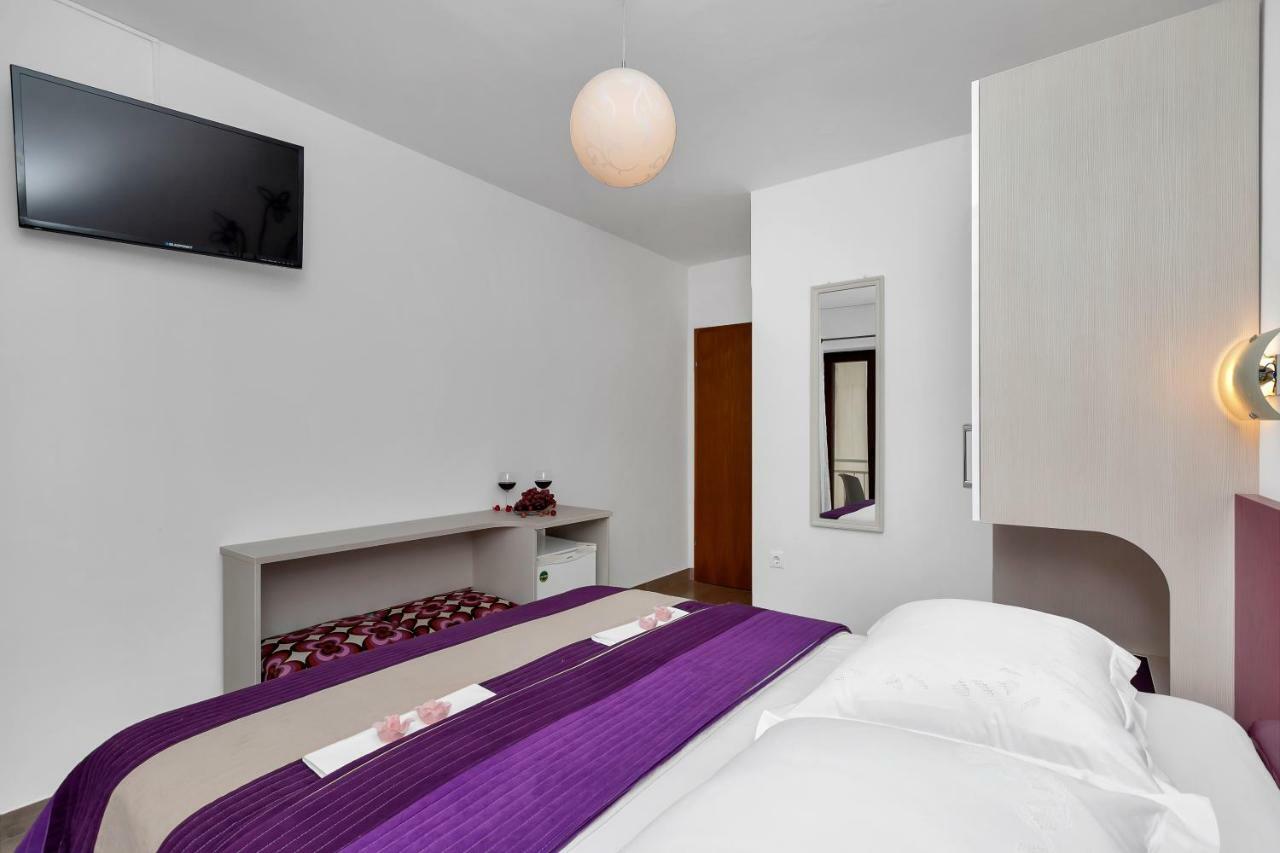 Apartments Ratko Tučepi Exteriör bild